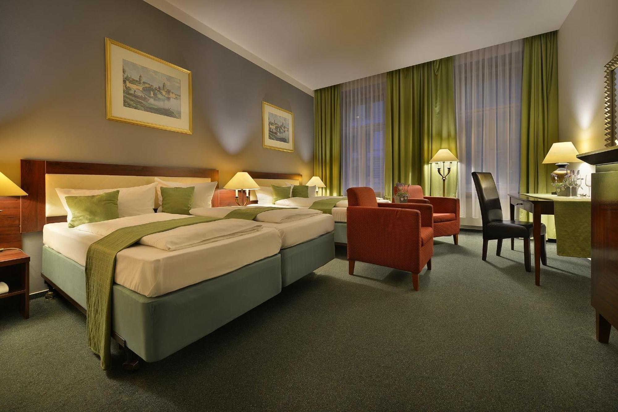 Prague Season Hotel Eksteriør bilde